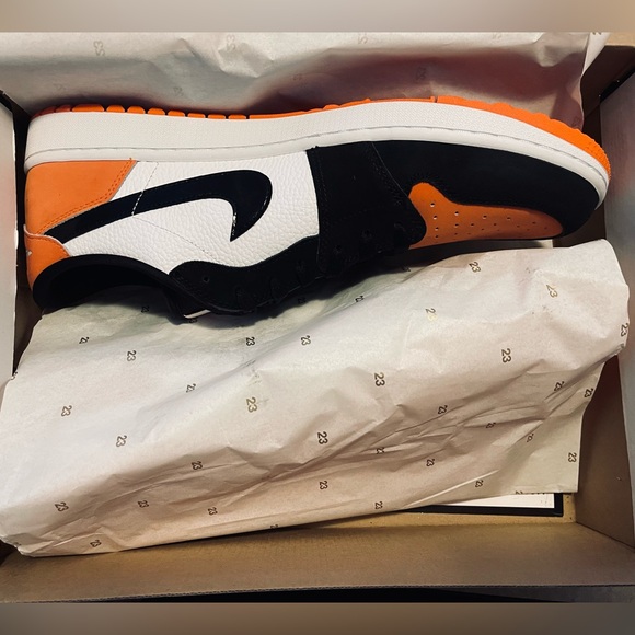 Size 16 Jordan 1 Golf Low “Shattered Backboard” - Picture 6 of 6